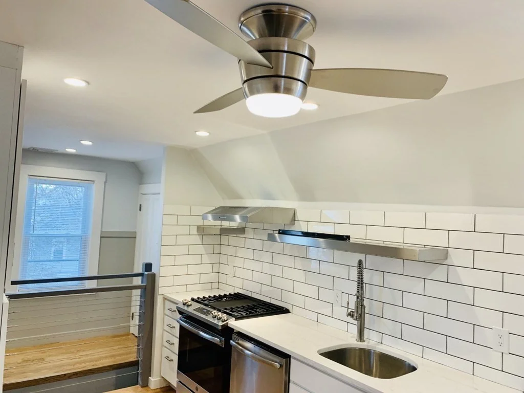 2 bed, 1 bath apartment for rent at 39 Bucknam Unit 3, Everett — photo 6 of 12