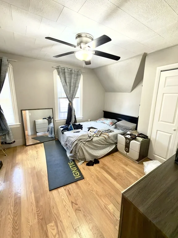2 bed, 1 bath apartment for rent at 39 Bucknam Unit 3, Everett — photo 8 of 12