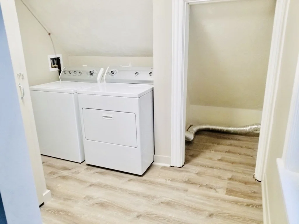 2 bed, 1 bath apartment for rent at 39 Bucknam Unit 3, Everett — photo 12 of 12