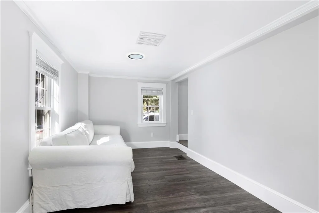 2 bed, 1 bath apartment for rent at 39 Burley St, Danvers — photo 5 of 14