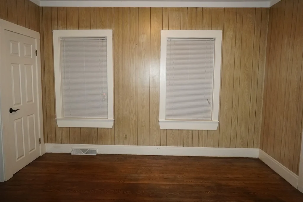 2 bed, 1 bath apartment for rent at 39 Burt St Unit 1, Berkley — photo 8 of 19