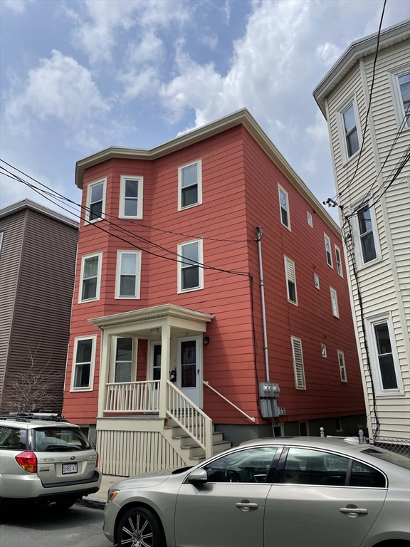 3 bed, 1 bath apartment for rent at 39 Calvin St Unit 3, Ward Two — photo 9 of 11