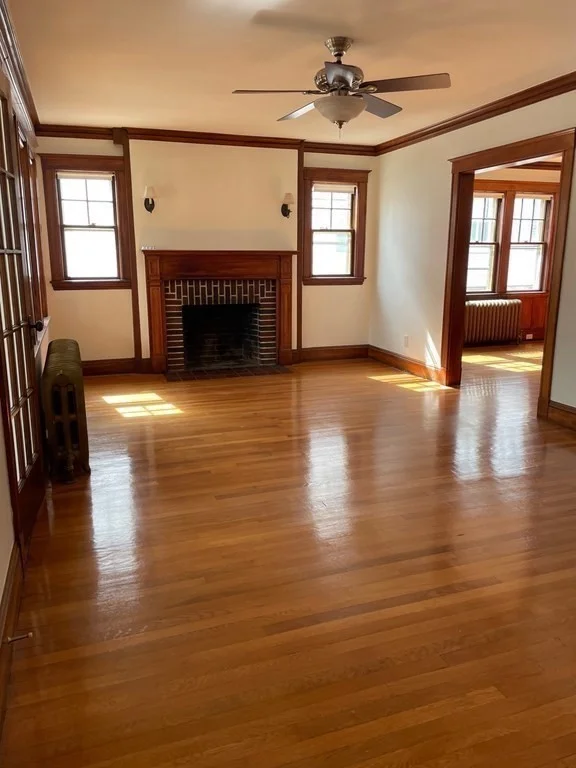 2 bed, 1 bath apartment for rent at 39 Carver Rd Unit 1, Watertown — photo 3 of 11