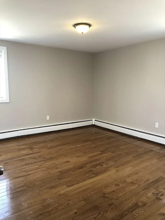 2 bed, 1 bath apartment for rent at 39 Cary Ave Unit 16, Chelsea — photo 6 of 8