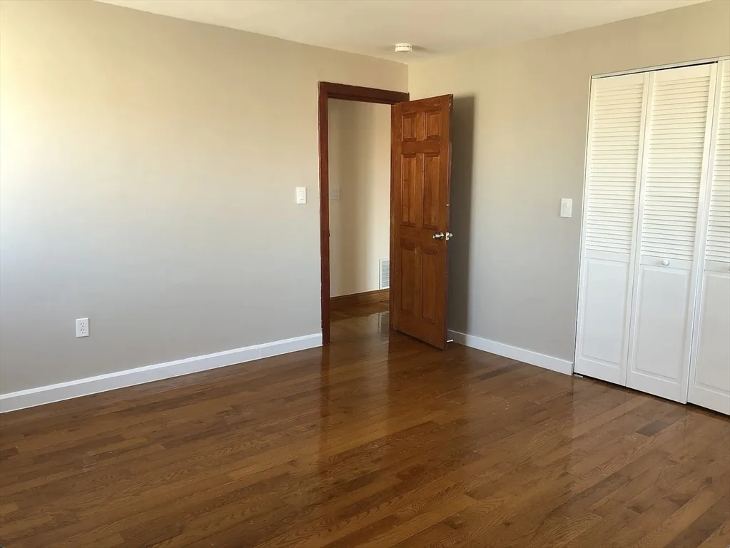 2 bed, 1 bath apartment for rent at 39 Cary Ave Unit 16, Chelsea — photo 5 of 8