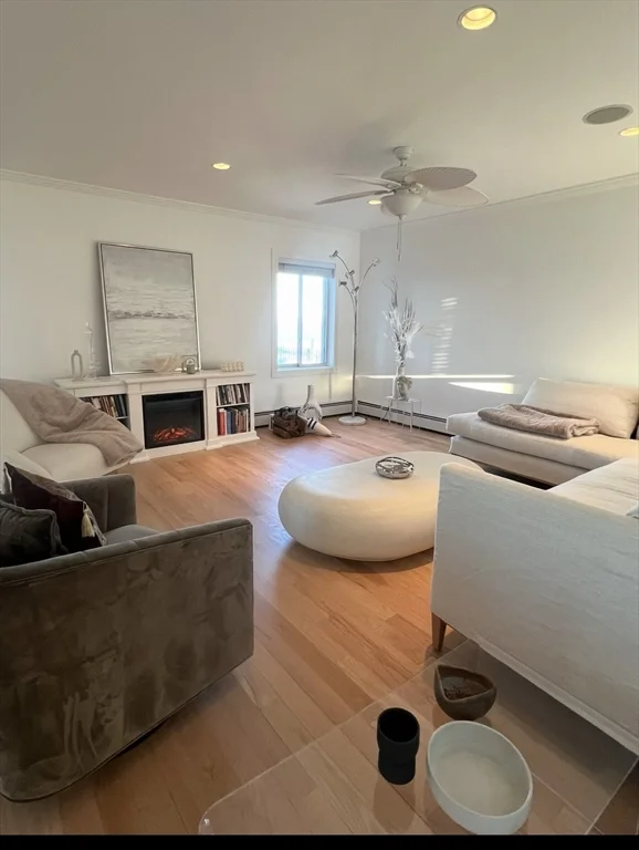3 bed, 2 bath apartment for rent at 39 Castle Rd, Nahant — photo 23 of 30