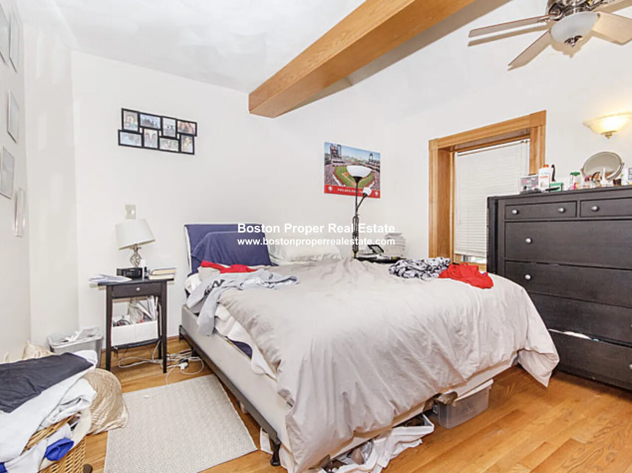 1 bed, 1 bath apartment for rent at 39 Charles St Unit 3, Back Bay — photo 4 of 7