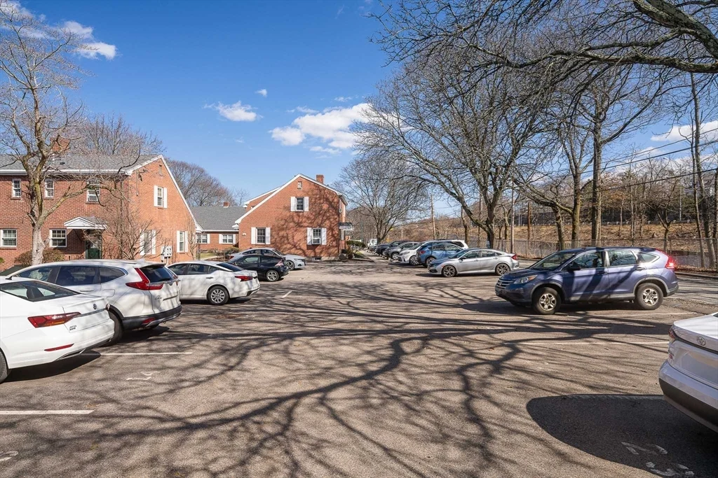 1 bed, 1 bath apartment for rent at 39 Charlesbank Rd Unit 39, Newton Corner — photo 21 of 21