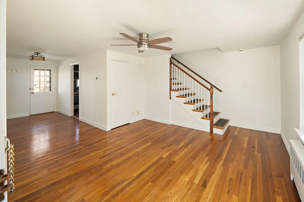 1 bed, 1 bath apartment for rent at 39 Charlesbank Rd Unit 39, Newton Corner — photo 4 of 21