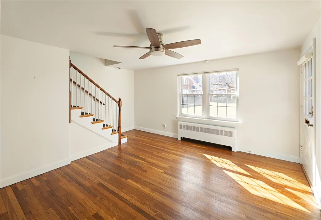 1 bed, 1 bath apartment for rent at 39 Charlesbank Rd Unit 39, Newton Corner — photo 5 of 21