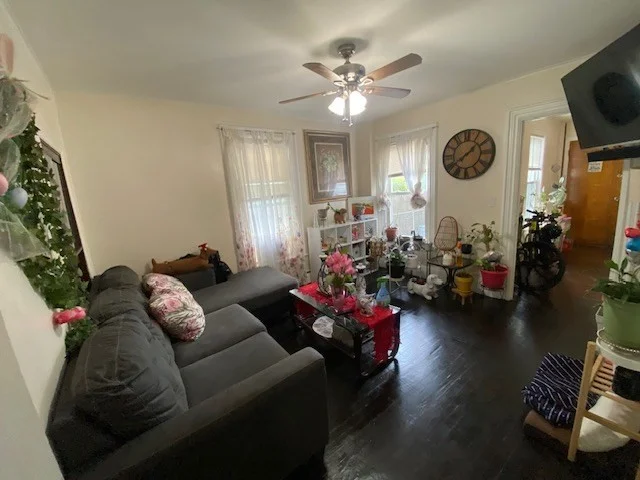 2 bed, 1 bath apartment for rent at 39 Church St Unit 1, Union Square