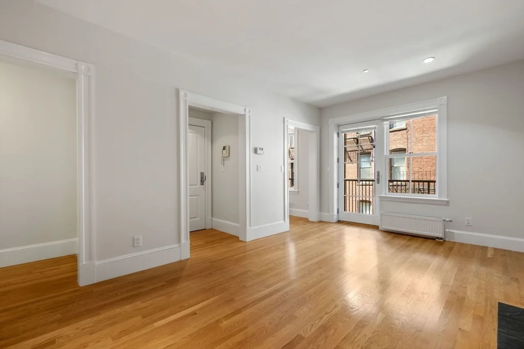 1 bed, 1 bath apartment for rent at 39 Clarendon St Unit 2, South End — photo 19 of 30