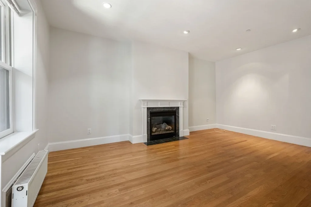 1 bed, 1 bath apartment for rent at 39 Clarendon St Unit 2, South End — photo 17 of 30
