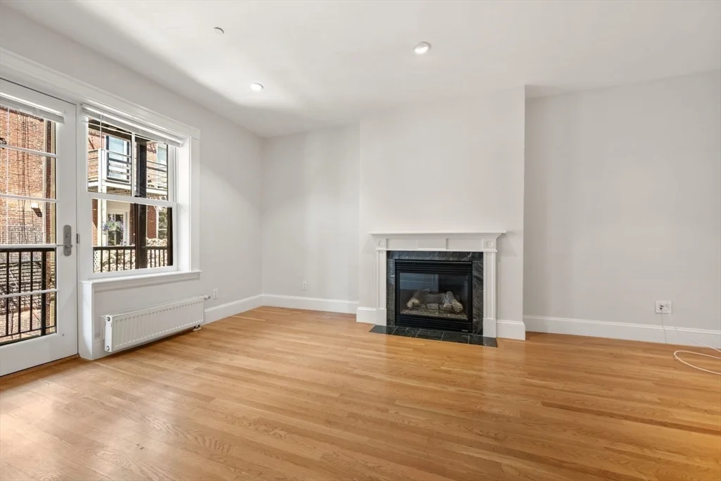 1 bed, 1 bath apartment for rent at 39 Clarendon St Unit 2, South End — photo 10 of 30