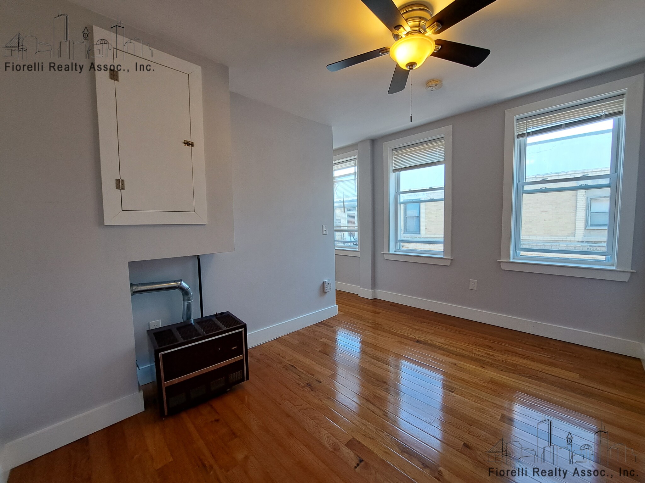 2 bed, 1 bath apartment for rent at 39 Clark St Unit 42, North End — photo 4 of 10