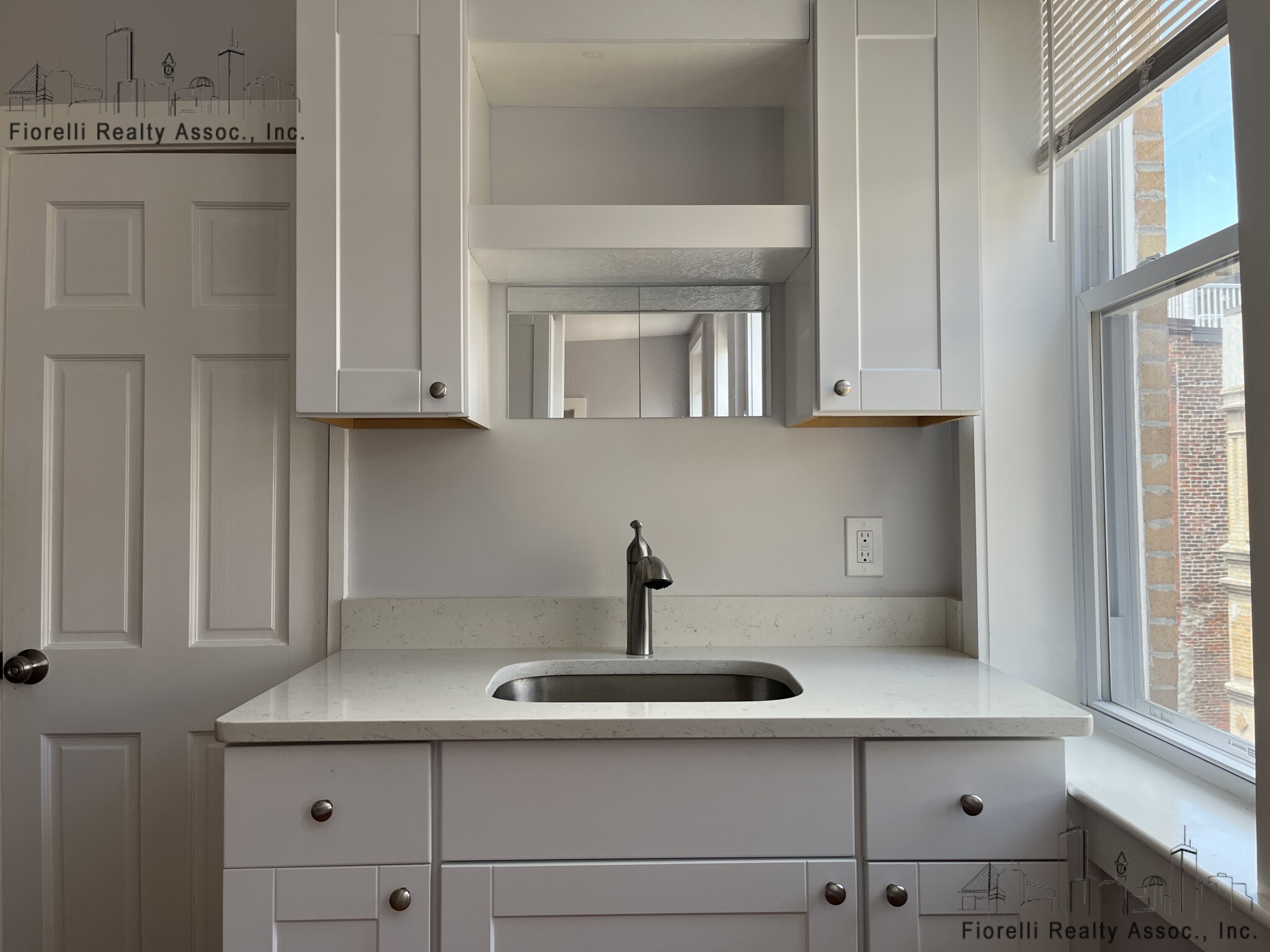 2 bed, 1 bath apartment for rent at 39 Clark St Unit 42, North End — photo 2 of 10