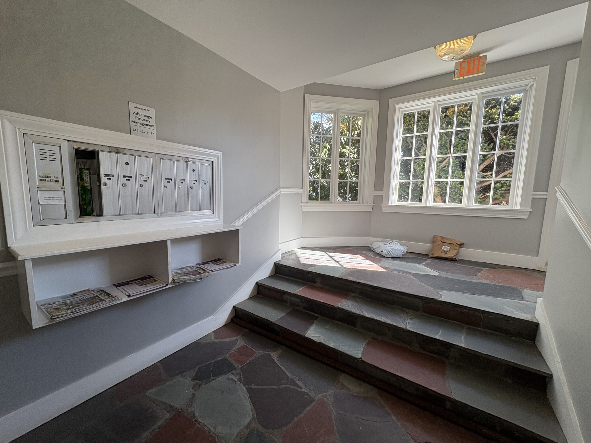 1 bed, 1 bath apartment for rent at 39 Commonwealth Ave Unit 12, Chestnut Hill — photo 10 of 12