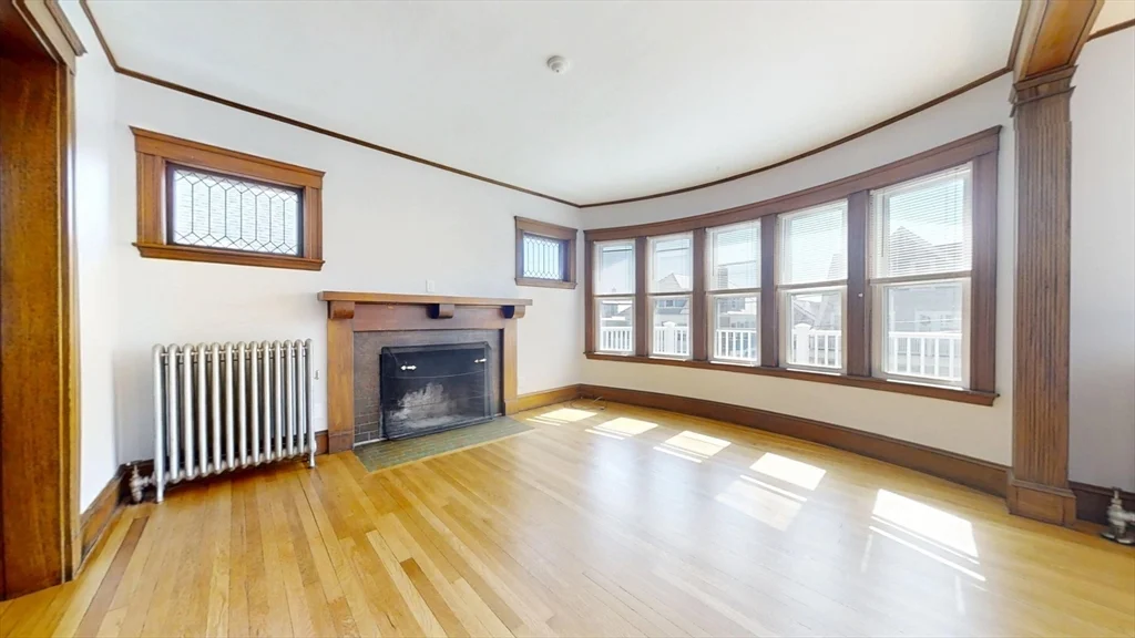 2 bed, 1 bath apartment for rent at 39 Commonwealth Rd Unit 39, East Watertown — photo 2 of 14