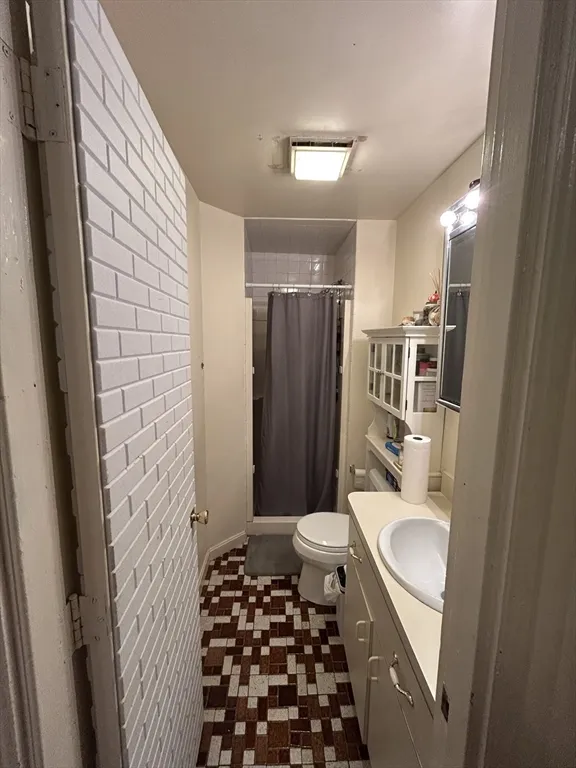 1 bed, 1 bath apartment for rent at 39 Cooper St Unit 2, North End — photo 17 of 18