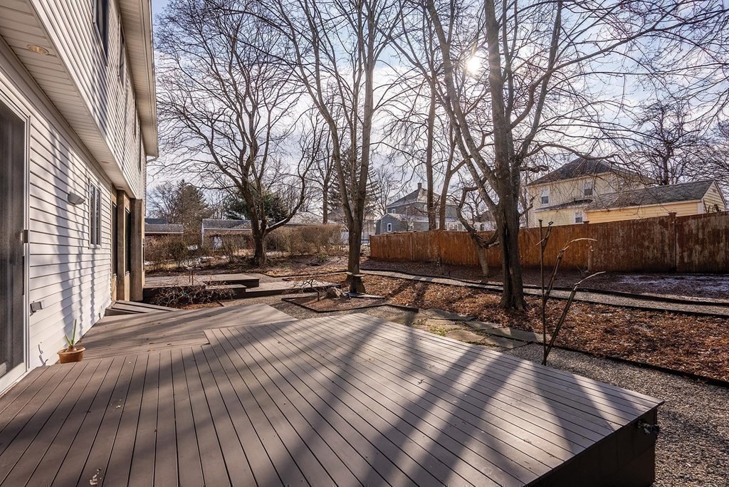 3 bed, 1 bath apartment for rent at 39 Crane Ave Unit 39, Maynard — photo 3 of 19