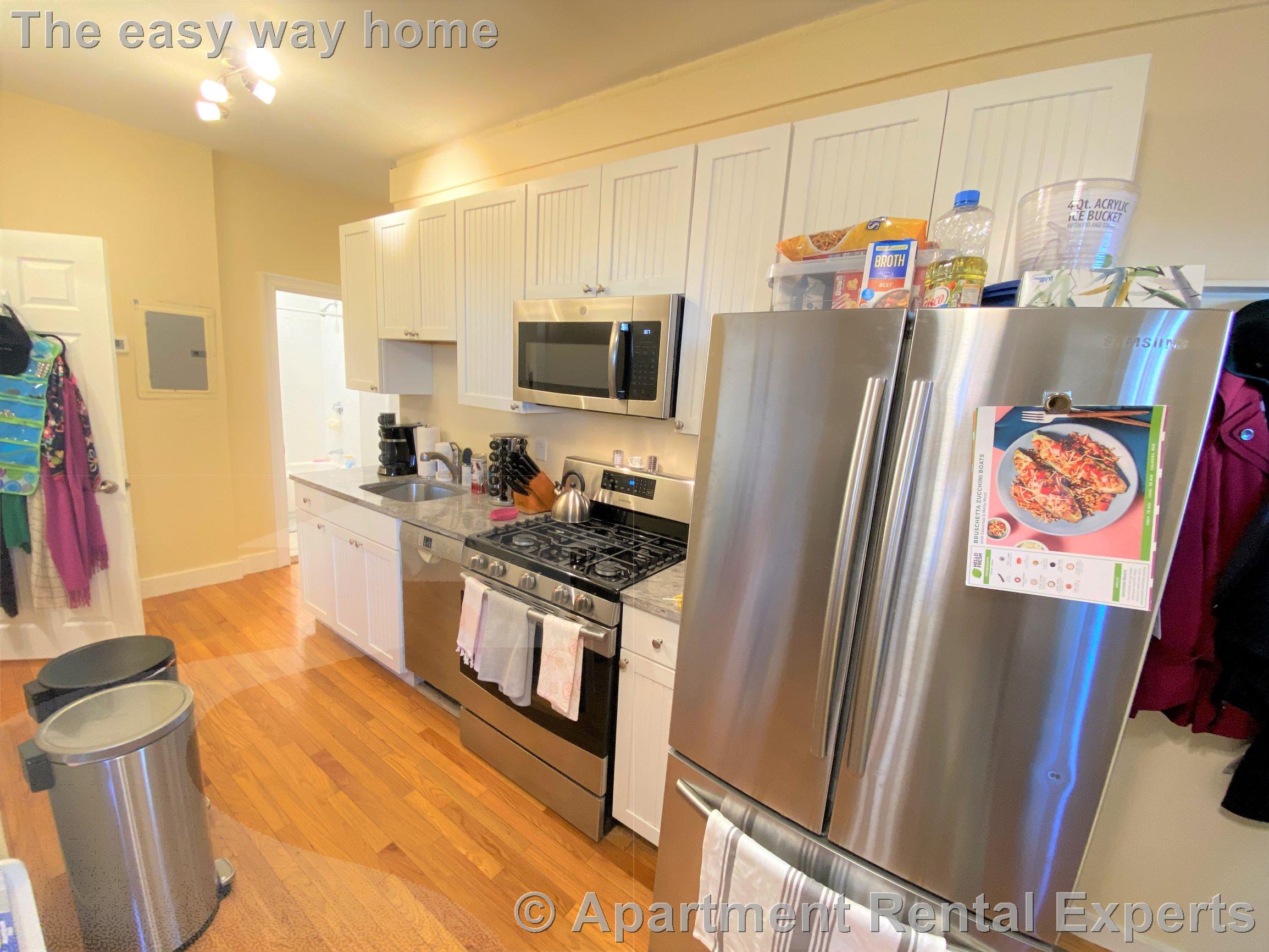Studio bed, 1 bath apartment for rent at 39 Cross St, East Somerville — photo 2 of 11