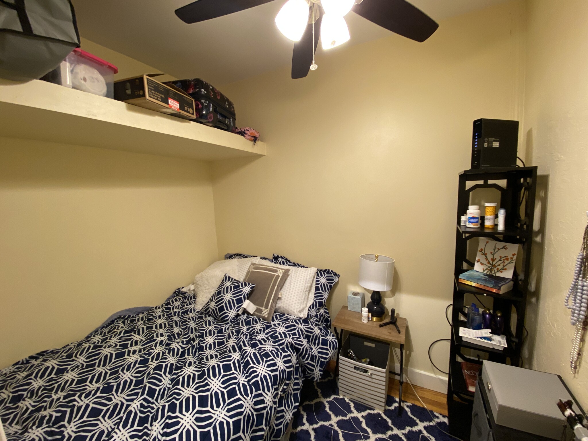 Studio bed, 1 bath apartment for rent at 39 Cross St Unit 1, East Somerville — photo 9 of 11
