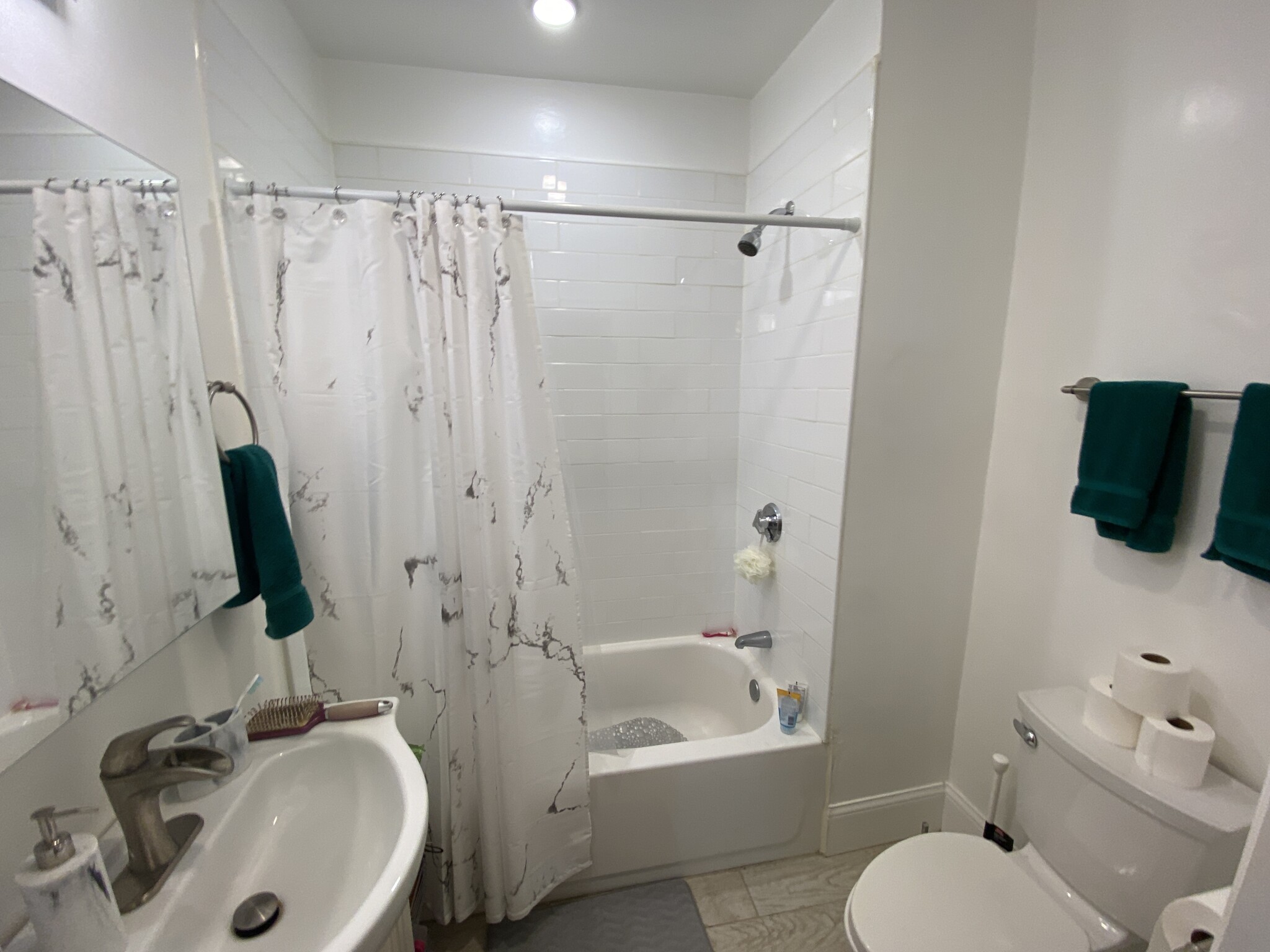 Studio bed, 1 bath apartment for rent at 39 Cross St Unit 39, East Somerville — photo 5 of 18