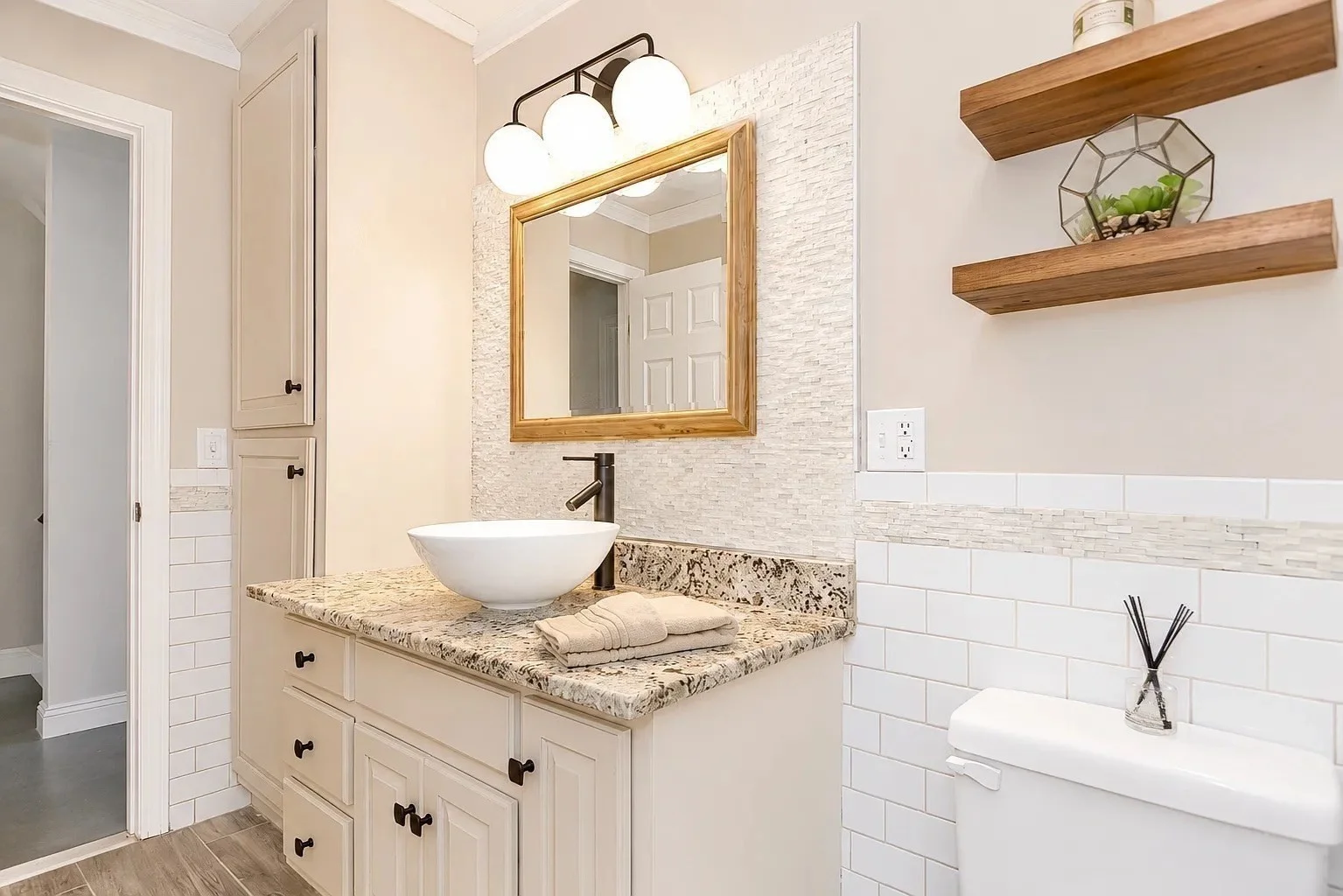 3 bed, 2 bath apartment for rent at 39 Curve St Unit 39, Dedham — photo 18 of 26