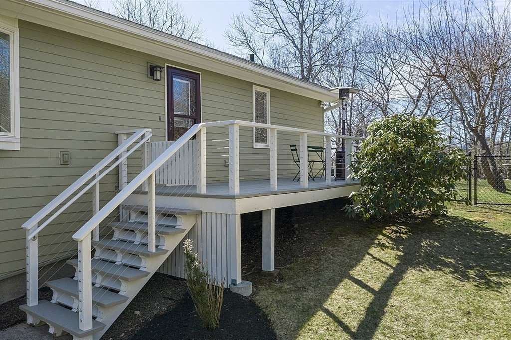 4 bed, 4+ bath apartment for rent at 39 Decatur St Unit SUMMER, East Gloucester — photo 25 of 38