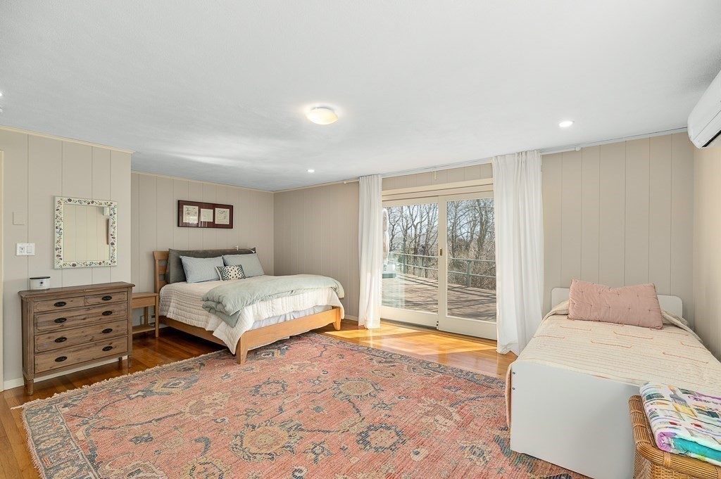 4 bed, 4+ bath apartment for rent at 39 Decatur St Unit SUMMER, East Gloucester — photo 22 of 38
