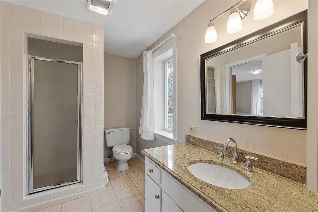 1 bed, 4+ bath apartment for rent at 39 Decatur St Unit WINTER, East Gloucester — photo 23 of 38
