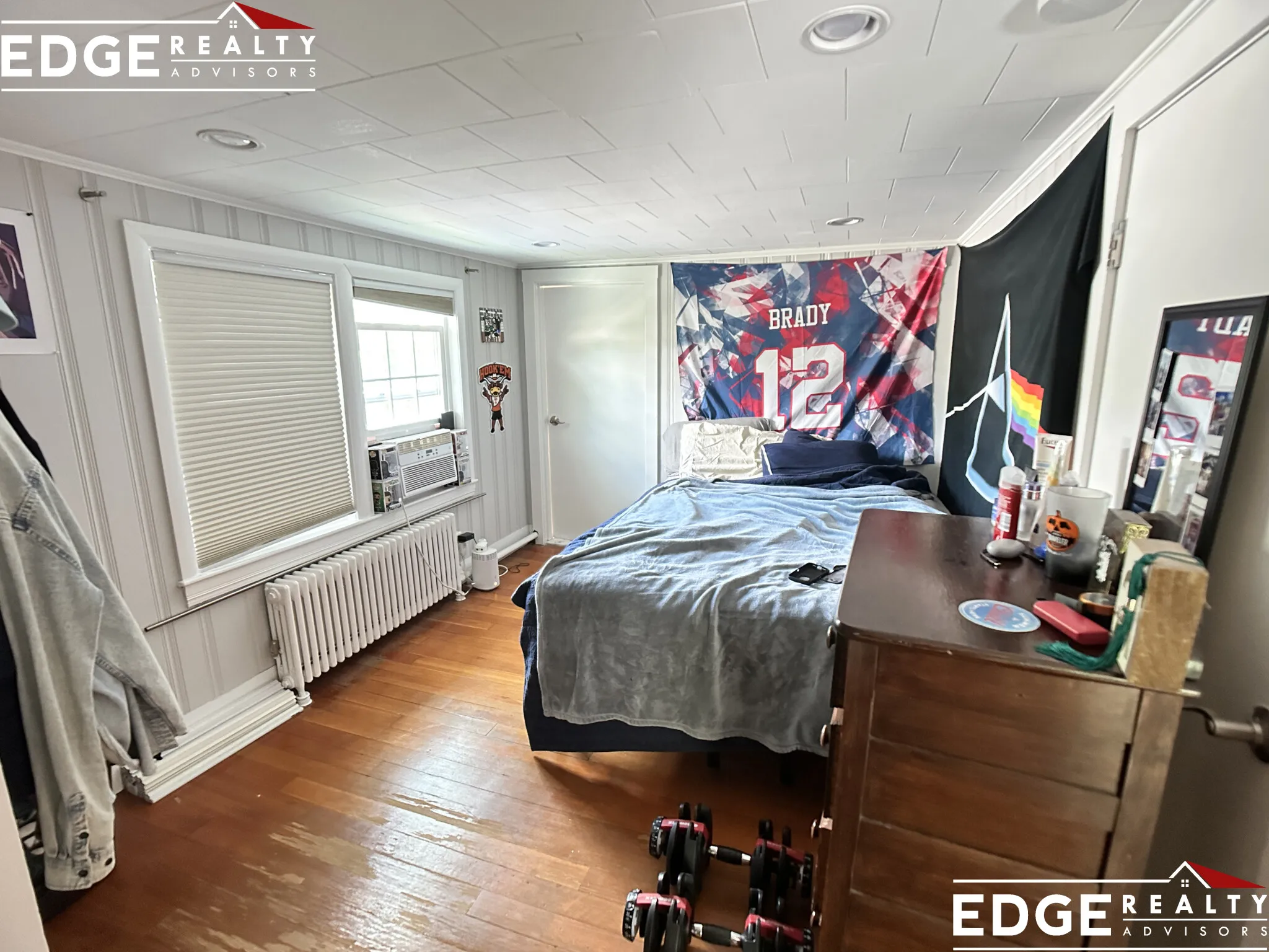 4 bed, 2 bath apartment for rent at 39 Donnybrook Rd Unit 1, Brighton — photo 8 of 14