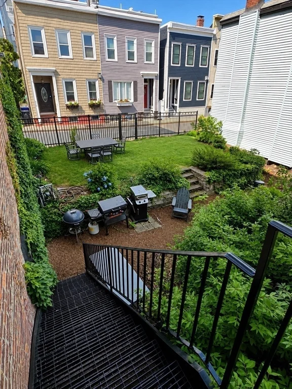 2 bed, 2 bath apartment for rent at 39 Dorchester St Unit 2, South Boston — photo 14 of 16