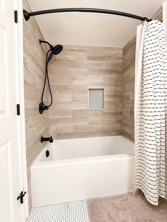 2 bed, 2 bath apartment for rent at 39 Dorchester St Unit 2, South Boston — photo 11 of 16