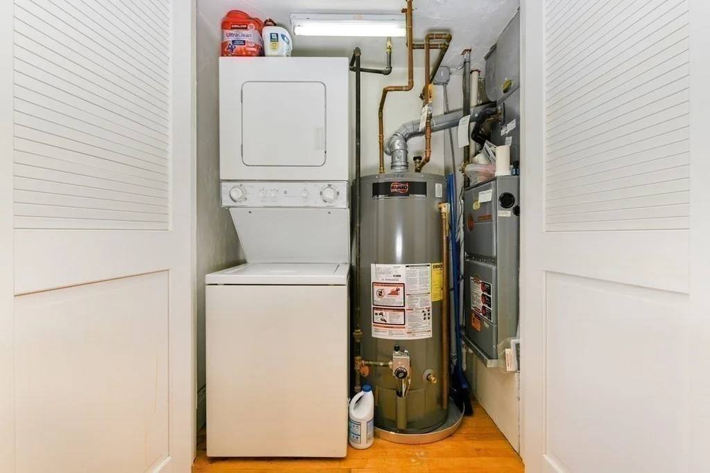 2 bed, 2 bath apartment for rent at 39 Dorchester St Unit 5, South Boston — photo 13 of 19