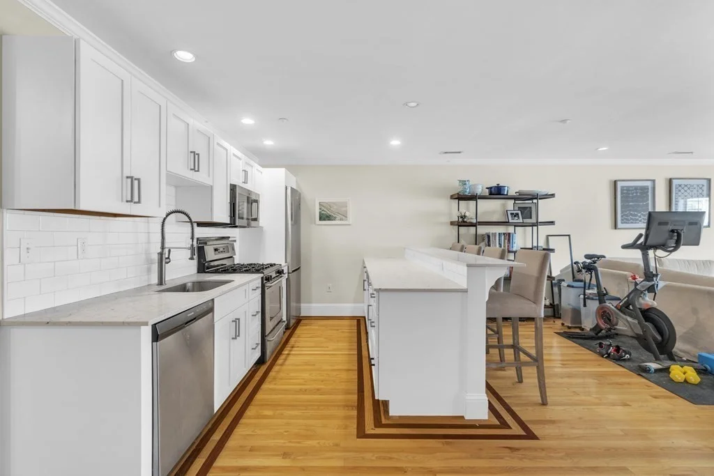 2 bed, 2 bath apartment for rent at 39 Dorchester St Unit 5, South Boston — photo 2 of 19