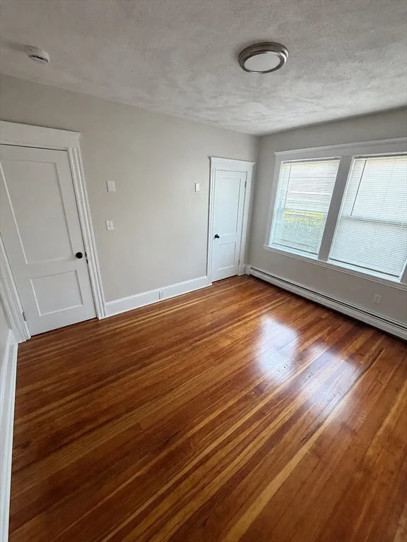 2 bed, 1 bath apartment for rent at 39 Dustin St Unit 1, Peabody — photo 3 of 9