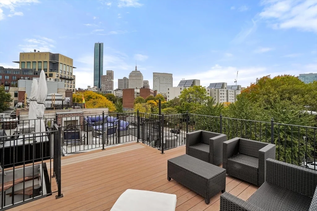 2 bed, 1 bath apartment for rent at 39 Dwight St Unit 4, South End — photo 18 of 18