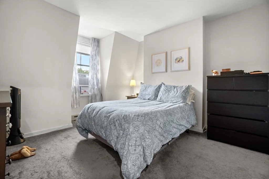 2 bed, 1 bath apartment for rent at 39 Dwight St Unit 4, South End — photo 8 of 18
