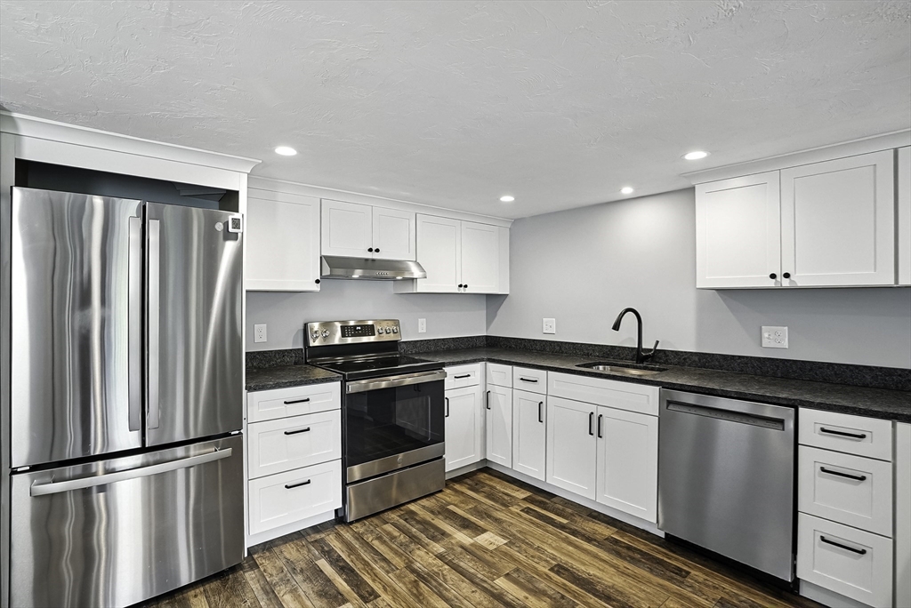 1 bed, 1 bath apartment for rent at 39 East St Unit 2, Grafton — photo 10 of 31