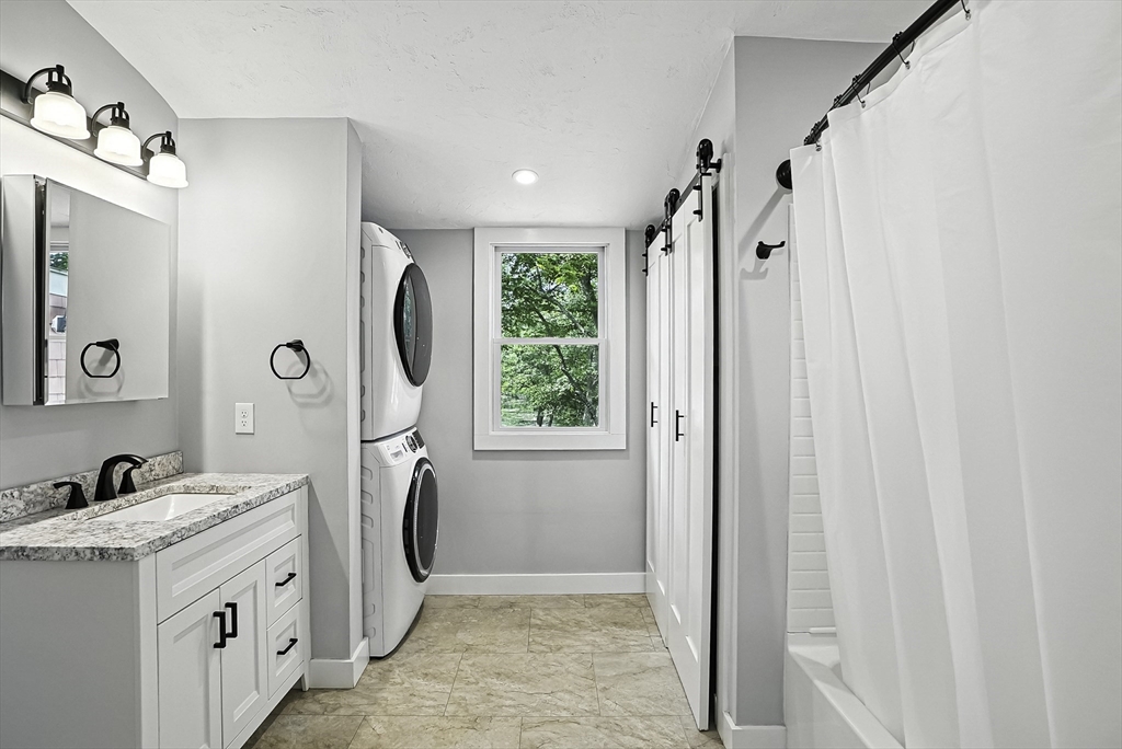 1 bed, 1 bath apartment for rent at 39 East St Unit 2, Grafton — photo 29 of 31