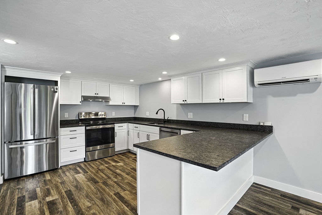 1 bed, 1 bath apartment for rent at 39 East St Unit 2, Grafton — photo 8 of 31