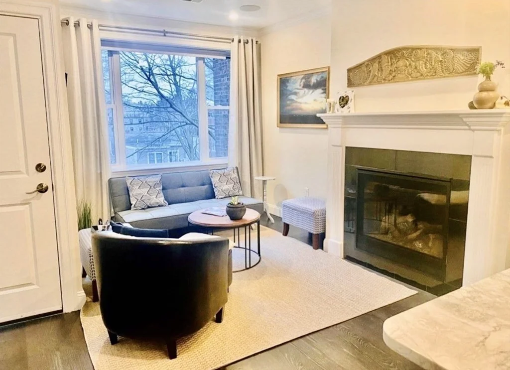 2 bed, 2 bath apartment for rent at 39 Eden St Unit 3, Charlestown — photo 3 of 10