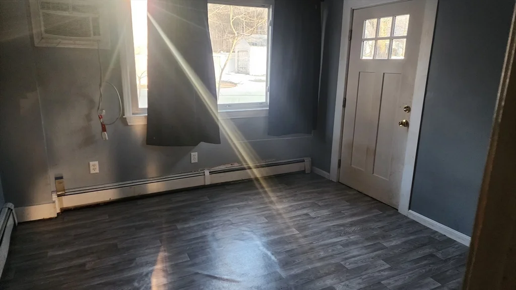 2 bed, 1 bath apartment for rent at 39 Elmwood Unit 1, North Attleboro — photo 4 of 12