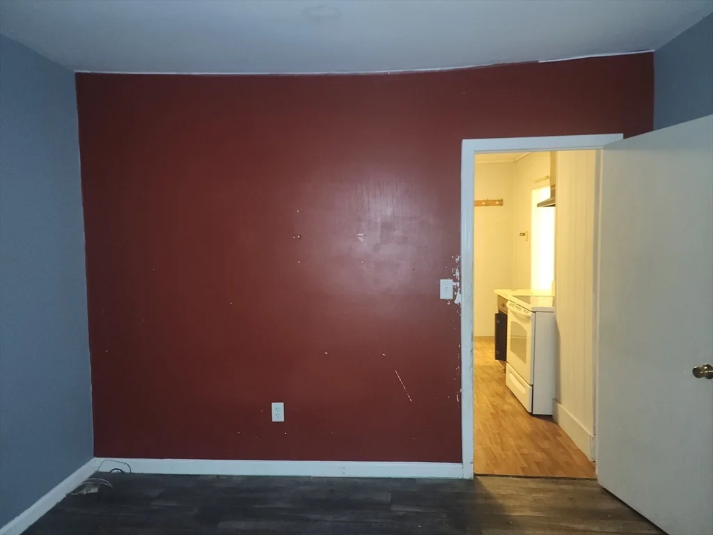 2 bed, 1 bath apartment for rent at 39 Elmwood Unit 1, North Attleboro — photo 8 of 12