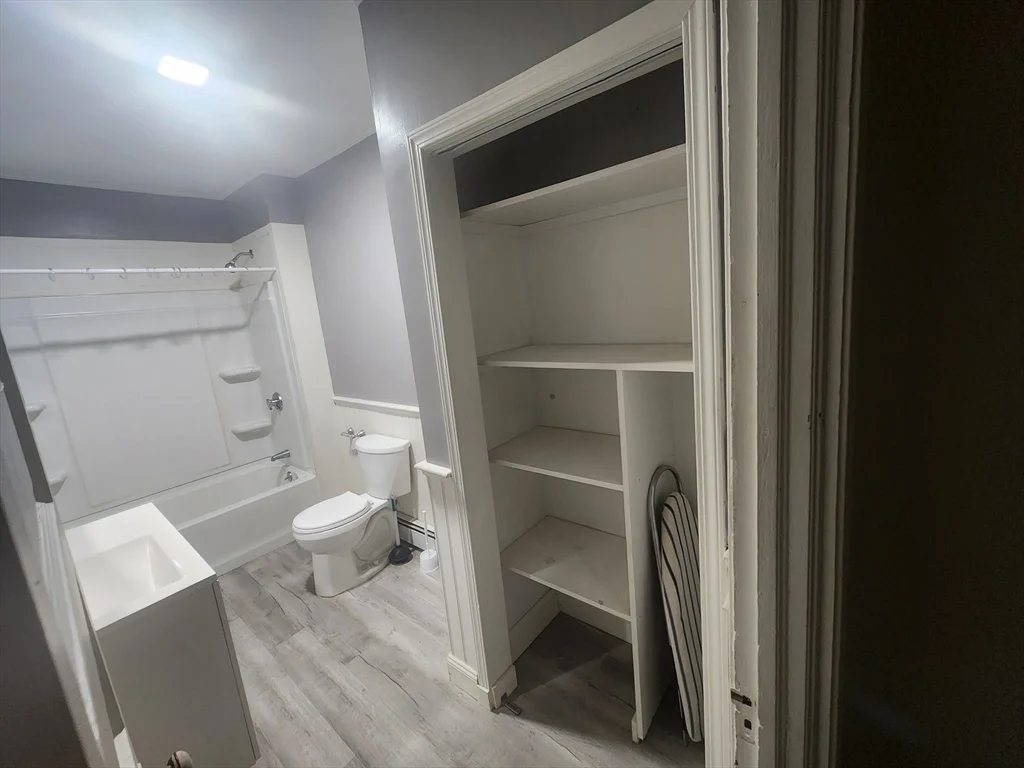 2 bed, 1 bath apartment for rent at 39 Elmwood Unit 1, North Attleboro — photo 12 of 12
