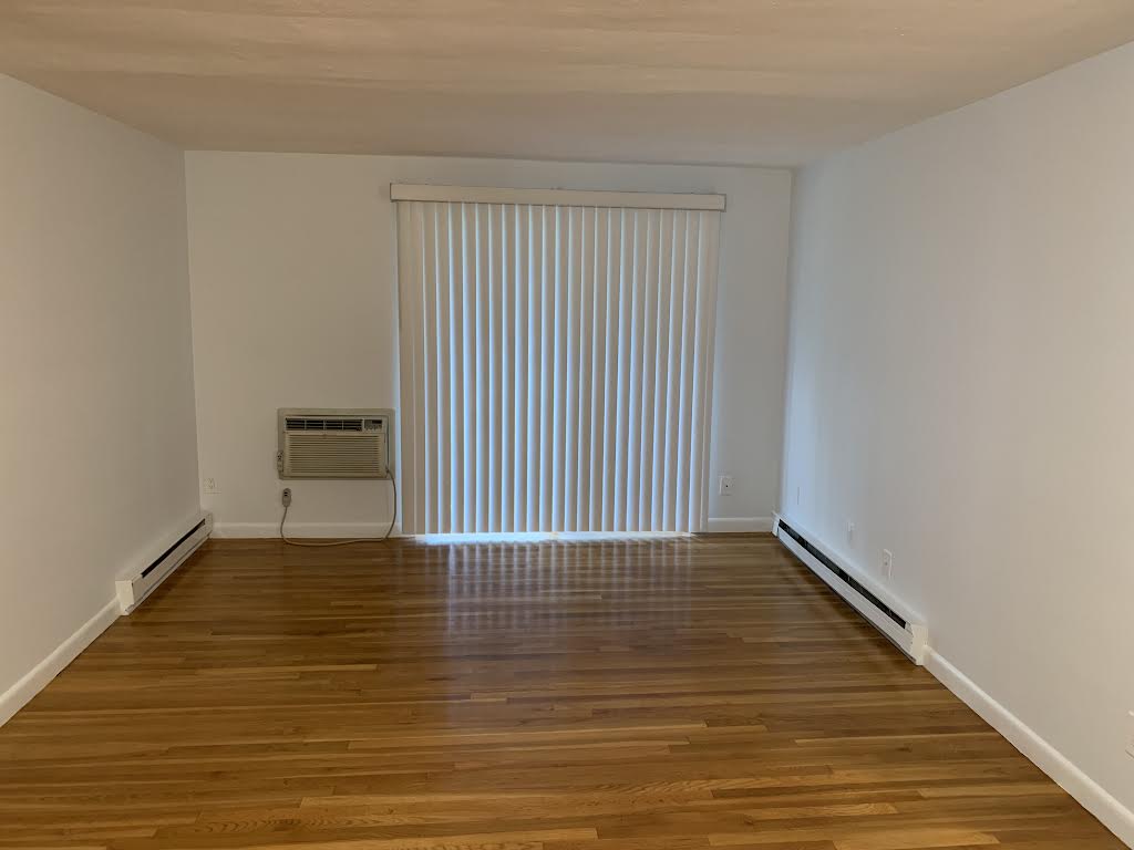 2 bed, 1 bath apartment for rent at 39 Englewood Ave Unit 23, Brighton — photo 2 of 6