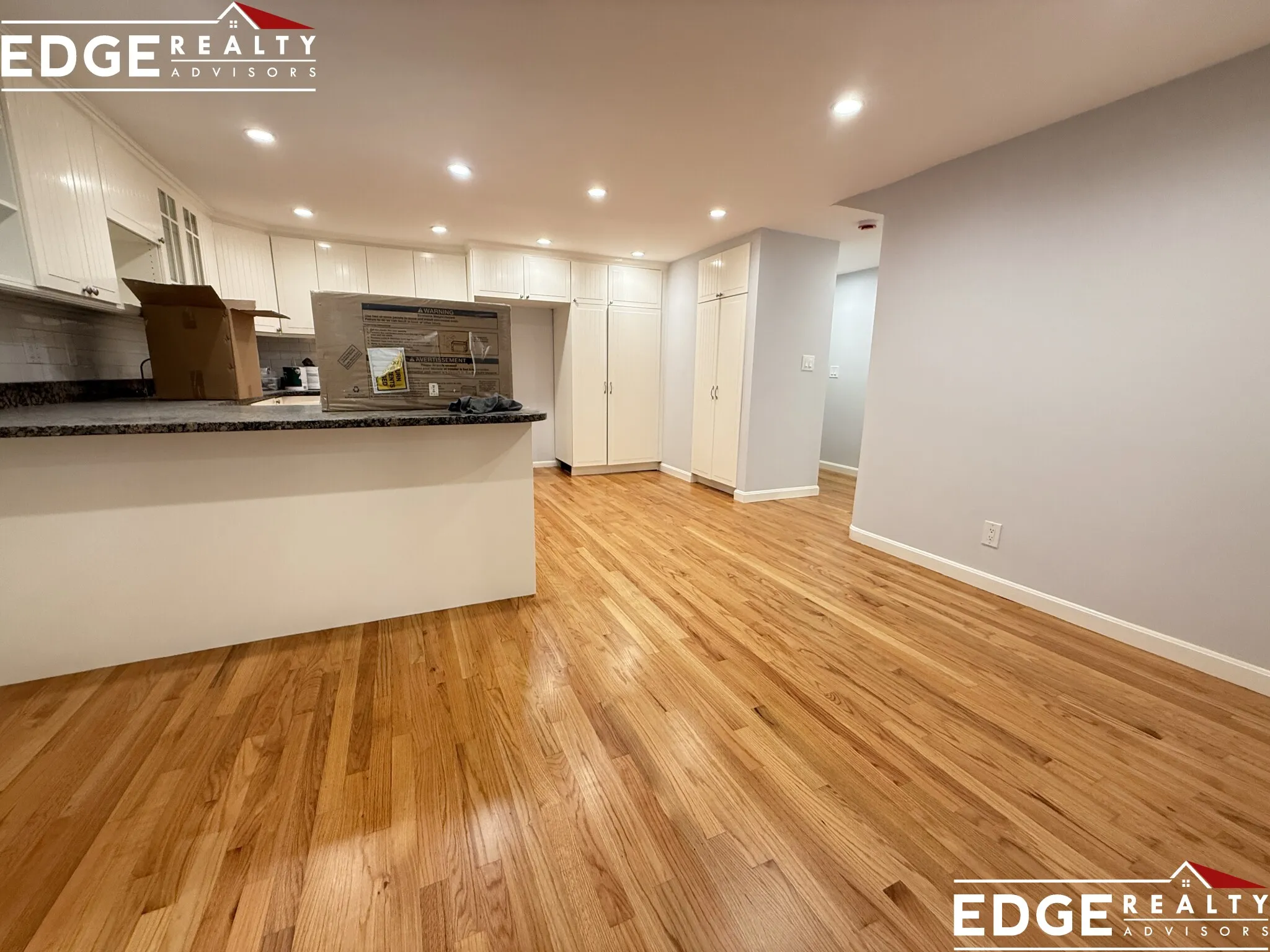 2 bed, 1 bath apartment for rent at 39 Englewood Ave Unit 6, Brighton — photo 4 of 7