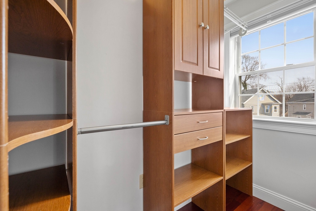 3 bed, 2 bath apartment for rent at 39 Fenton St Unit 7, Fields Corner East — photo 11 of 13