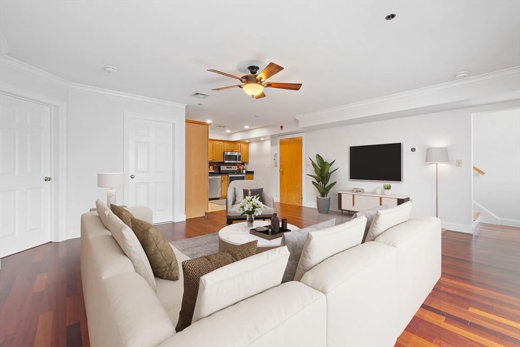3 bed, 2 bath apartment for rent at 39 Fenton St Unit 7, Fields Corner East — photo 1 of 13